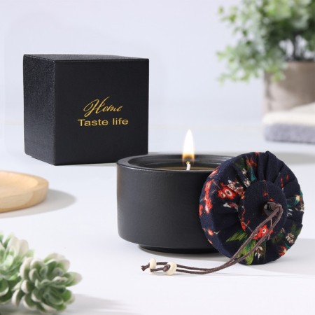 Aromatic candle "Soy Wax", passion, black, 9x9 cm