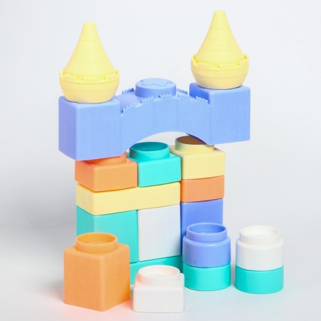 Set for playing the bathroom "Little Castle", designer, 18 pcs