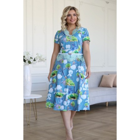 Women's dress, size 56-8