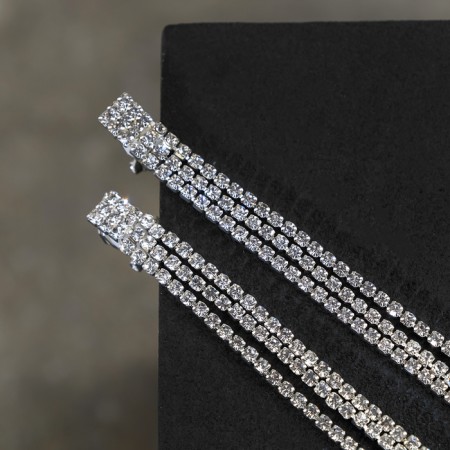 Clips "ice" classic, white color in silver-1