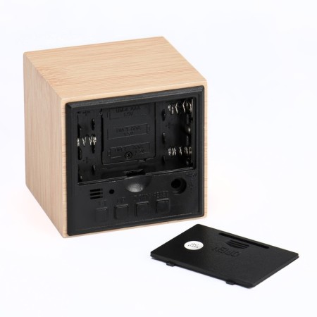 Clock - an alarm clock electronic "digit" with a thermometer, wooden, 6.5 cm, aaa, USB-3