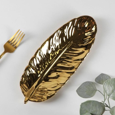 Ceramic serving dish "Golden Leaf", 26 × 10 cm, gold color