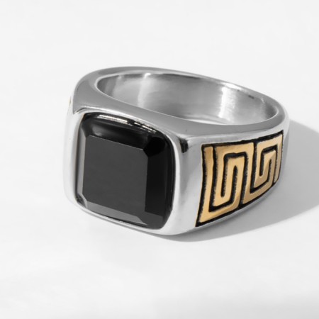 Male “ring” ring labyrinth, golden-black color in silver, 22 size-3