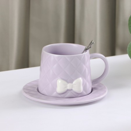 Tea couple ceramic with a spoon "Bow", 2 items: mug 350 ml, saucer d = 15 cm, lilac color