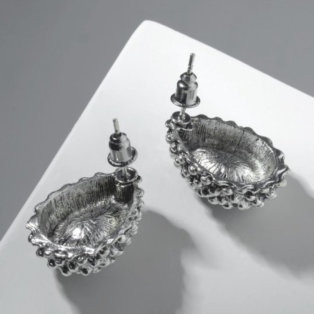 Earrings with rhinestones "Sea radiance", emerald color in black silver-2