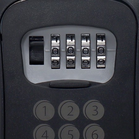 The keybox is wall -mounted with the Classic code castle, 12 x 9.6 x 4 cm.-6