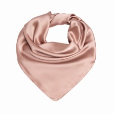 The scarf is plain, the color of the powder, size 70x70
