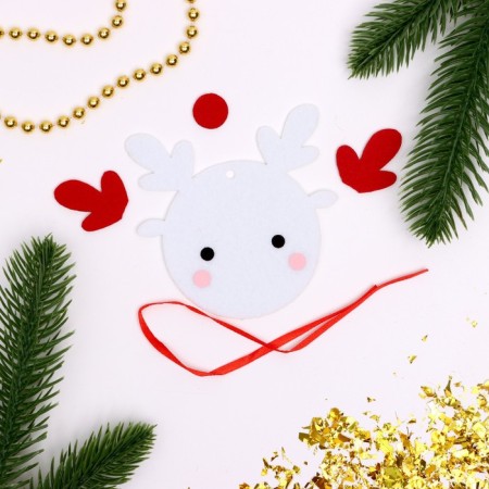 Set for creativity. Create a Christmas tree decoration made of felt "deer"-1