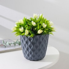 Pot for flowers with a pallet 