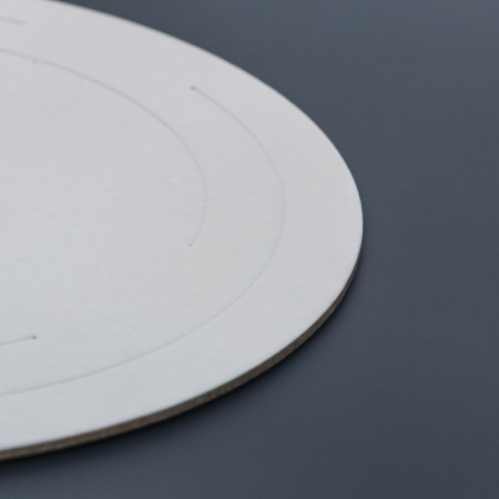 The substrate is reinforced, 24 cm, silver-pearl, 3.2 mm-5