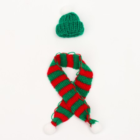 Knitted hat and scarf for toys "Snow Day"