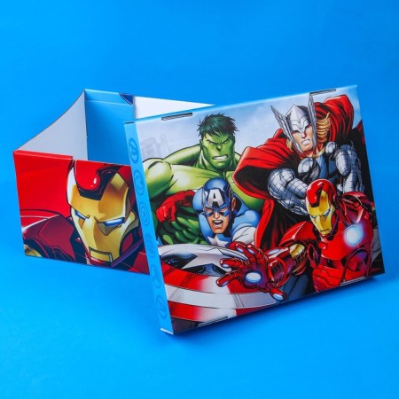 Gift box with a lid, folding, 31x25.5x16 cm, Avengers-6