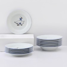 A set of porcelain plates of the geese, 12 objects: 6 stradnits 350 ml, 6 flat plates d = 20 cm, mix