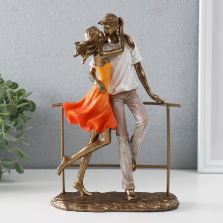Polystone souvenir "Kiss on the bridge" of bronze, orange-white 17x8x25 cm