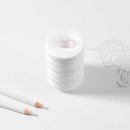 Threads 35ll, 2500 m, white color No. 0101-2