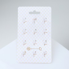 Brooch 