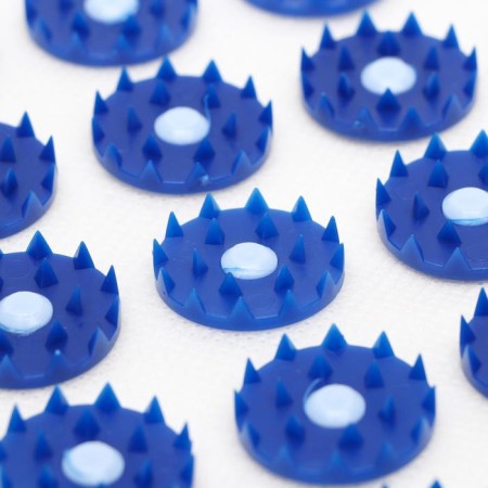 The Kuznetsova applicator, 144 thorns, spanbond, 26 x 56 cm, blue.-3