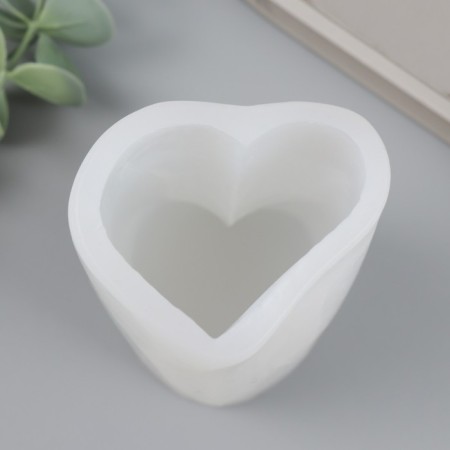 Mold silicone for a candle "Heart. Column" 6x5.7x10 cm-3