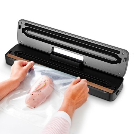 Vacuumator KitFort KT-1527, 95 W, lace length 0.9 m, max. Package width 29 cm-2