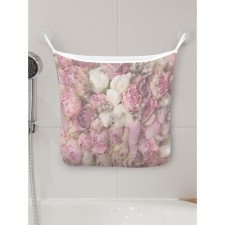 Organizer in a bathtub on the suction cups 