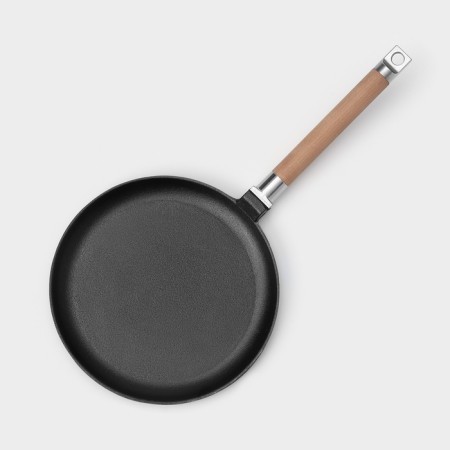 Pancake Cast iron frying pan Wild Kitchen, D = 24 cm, shoulder blade and sponge in the kit-3