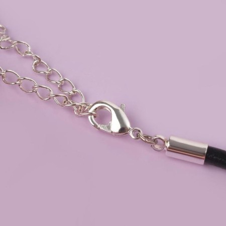 Piece on the “brightness” cord triangle, the color of turquoise blue in silver, l = 42cm-1
