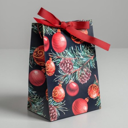 Gift package with the tape "Christmas Toy", 13 x 19 x 9 cm, New Year