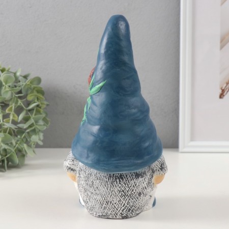 Figure "Gnome Scandy" height is 22.5 cm, width 9.5 cm, length 11.5 cm.-3