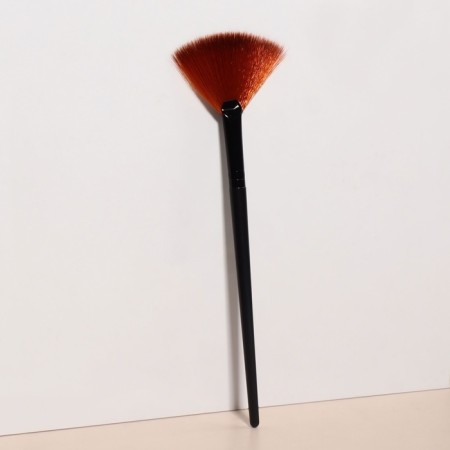 Makeup brush, fan, 16.5 (+/- 1) cm, black color-1