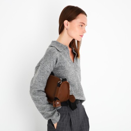 Cross-Bodi Bag on a zipper, brown color-6