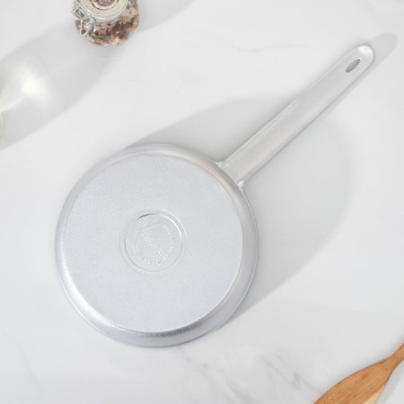 Pan, d = 18 cm, aluminum handle-2