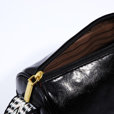 Bag Cross-Bodi with a zipper, black color-6
