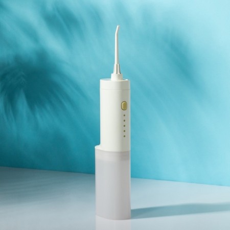 Irrigator for the oral cavity Luazon LIR-02, portable, 200 ml, 3 modes, 1 nozzle, from USB-1
