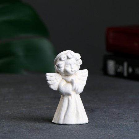 Figure "Praying Angel" gilding height 3x7x4.5cm