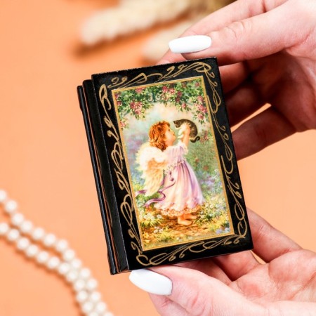Casket "Angel with a kitten", 6x9 cm, lacquer miniature-2
