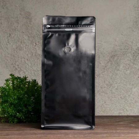 Eight -shirt package with a valve, flat bottom, black, 15 x 32.5 x 9.5 cm-1