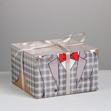 Capcake box, confectionery packaging, 4 cells “Real Men”, 16 x 16 x 10 cm
