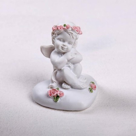 Souvenir Polystone "Angel Sit on the Heart" in a wreath of roses, mix, 3.5x3x4 cm-6