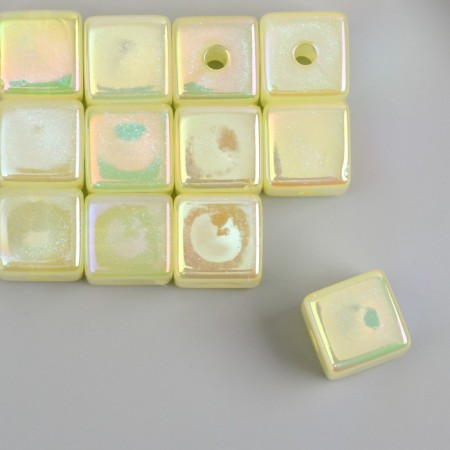 Busina for creativity Plastic "Cube. Purvalum shine" yellow 1.4x1.4x1.4 cm-1