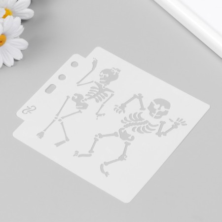 Plastic stencil "Dancing skeletons" 13x14 cm-1