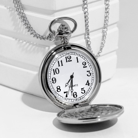 Pocket clock "crescent", quartz, d-4.7 cm-5