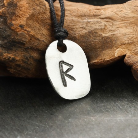 Amulet "Scandinavian runes", Runa Ryado, 21x29mm, metallic-1