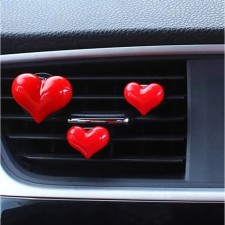 Toy in the deflector of cars, hearts, K7