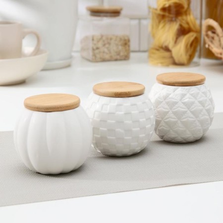 A set of ceramic curams "esthete", 3 subjects: 280 ml, white color