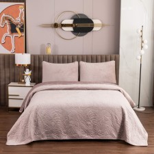 The bedspread and pillowcase 