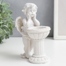 Polystone candlestick 