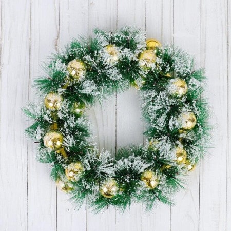 New Year's wreath D-30 cm "Golden balls in the hog"