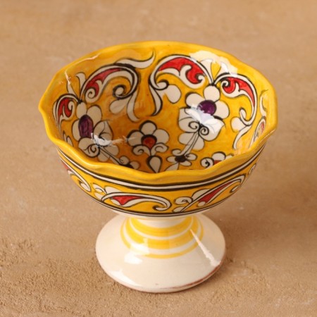 Candy of Rishtan ceramics "Flowers", yellow 12 cm,-1