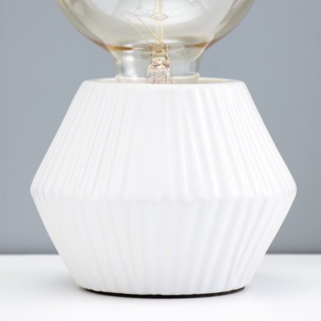 Bris table lamp 1x40W E14 wire-1,6m white 11.5x11.5x9cm-2