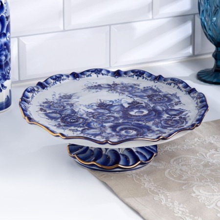 A plate for the cake "Flower", gzhel, gold